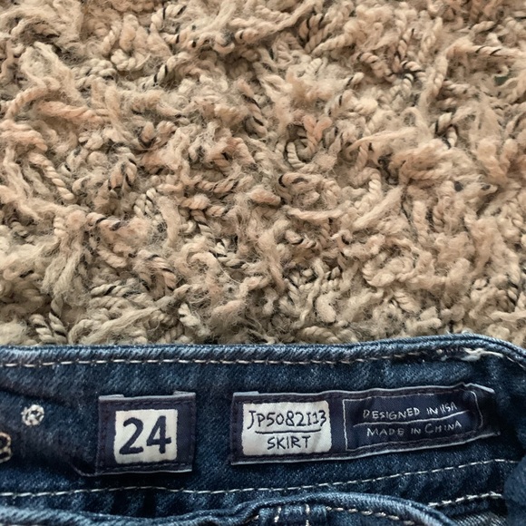Miss Me denim mini skirt size 24 - Picture 3 of 3